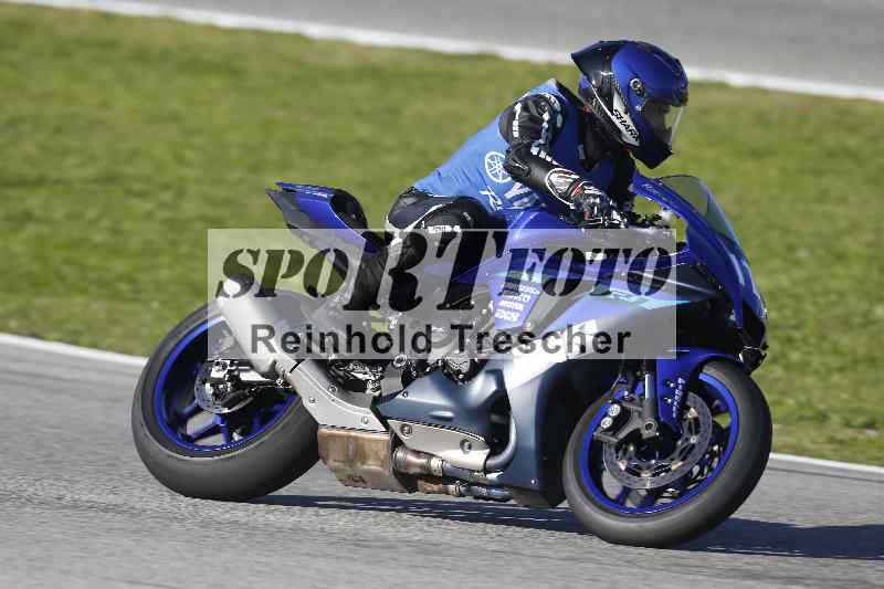 Archiv-2025/02 28.-31.01.2025 Moto Center Thun Jerez/gruen-green/177